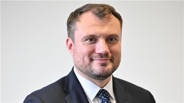 Wessis für Umzug gesucht: „Sympathisches Brandenburg“ Brandenburgs Wirtschaftsminister Daniel Keller (SPD) wirbt mit einer neuen Kampagne für Zuzüge aus Westdeutschland. (Archivbild)
