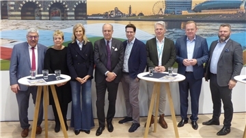 Die Teilnehmer des Kreuzfahrt-Podiums auf der diesjährigen Tourismusmesse ITB