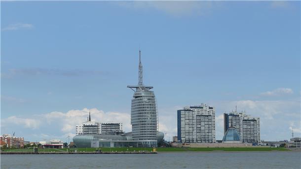 Hey Google, was weißt du über Bremerhaven? Bremerhaven Skyline