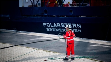 Bremerhaven wird auch am Rumpf des "Polarstern II" als Heimathafen stehen. Aber wird das Schiff auch hier gebaut?