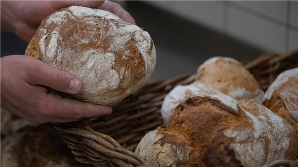 Brot backen wird immer teurer.