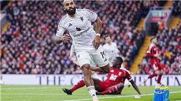 Vierte Pleite in Serie für Liverpool - 1:2 gegen Man United Bryan Mbeumo erzielte in Liverpool die 1:0-Führung für Manchester United.