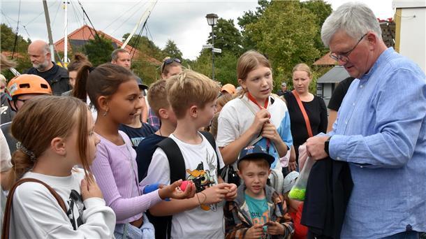 Herbstmarkt und traditionelles Erntefest im Bördeort Sittensen Bürgermeister Höyns verteilt wieder Freifahrt-Chips