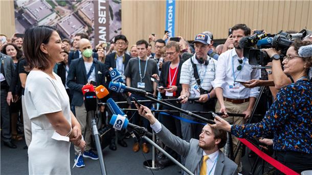 Die Klimakonferenz, eine Baustelle Bundesaußenministerin Annalena Baerbock äußert sich auf der Weltklimakonferenz in Scharm el Scheich gegenüber der Presse.