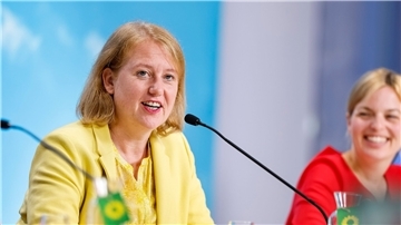 Bundesfamilienministerin Lisa Paus (Bündnis 90/Die Grünen) hat angesichts des Weltkindertages zum Kampf gegen Kinderarmut aufgerufen.