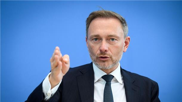 Lindner will „sichtbare Aufwüchse“ im Verteidigungshaushalt Bundesfinanzminister und FDP-Chef Christian Lindner spricht über den Verteidigungshaushalt.