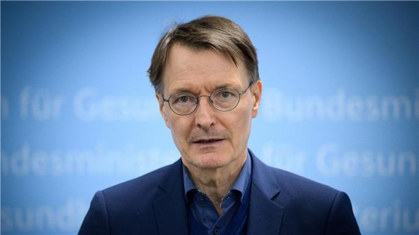 Bundesgesundheitsminister Karl Lauterbach (SPD) will die Arztpraxen entlasten.