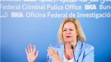 Bundesinnenministerin Nancy Faeser stellt das „Bundeslagebild Cybercrime 2023“ vor.