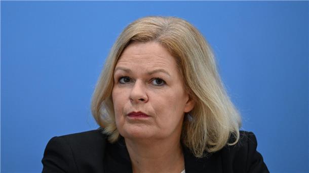 Zahl der rechtsextremistischen Straftaten steigt Bundesinnenministerin Nancy Faeser warnt mit Blick auf die Kriminalitätsstatistik vor einem „ein Klima der Ressentiments und der Gewalt“.