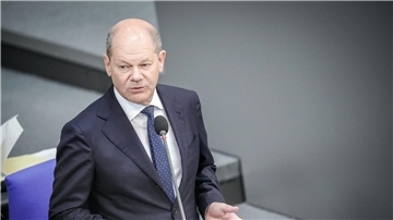 Bundeskanzler Olaf Scholz bei der Regierungsbefragung im Bundestag.