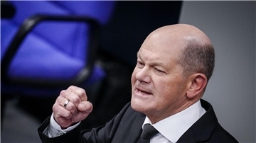 Bundeskanzler Olaf Scholz betrachtet die Beschäftigungspolitik der Ampel-Koalition als vollen Erfolg.
