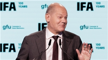 Bundeskanzler Olaf Scholz eröffnet die ifa