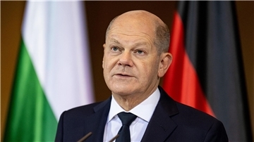 Bundeskanzler Olaf Scholz (SPD) telefonierte offenbar mit dem aserbaidschanischen Präsidenten Ilham Aliyev.
