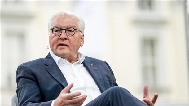 Steinmeier für Widerspruchslösung bei Organspende Bundespräsident Steinmeier ist selbst Organspender. (Archivbild)
