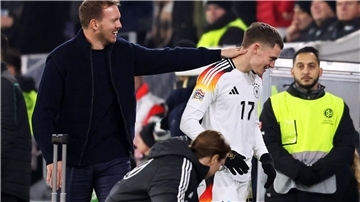 Bundestrainer Julian Nagelsmann und Florian Wirtz.