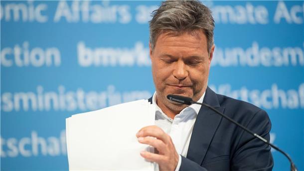 Graichen-Rückzug sorgt für neue Zweifel am Heizungsgesetz Bundeswirtschaftsminister Robert Habeck (Grüne) will das Gebäudeenergiegesetz noch vor der parlamentarischen Sommerpause verabschieden.