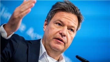 Bundeswirtschaftsminister Robert Habeck würde es in Sachen „One Love“-Binde „darauf ankommen lassen“.