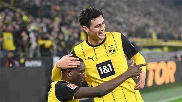 „Heute hat’s geknallt“: Guirassy-Show erlöst BVB BVB-Stürmer Serhou Guirassy (l.) nimmt Union Berlin quasi im Alleingang auseinander.