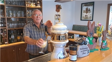 Carsten Fischer betreibt seit 40 Jahren das Gasthaus Würger in Uthlede. 