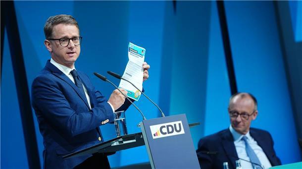 CDU-Chef Merz und Generalsekretär Linnemann werben vehement für Koalitionsvertrag. 