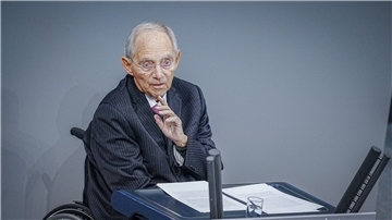 CDU-Politiker Wolfgang Schäuble sieht in Deutschland eine Überregulierung an vielen Stellen.