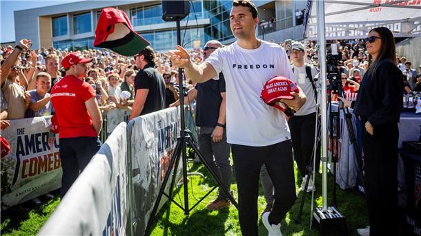 Charlie-Kirk-Tod: Tatverdächtiger nach Tipp festgenommen Charlie Kirk wurde erschossen - ein Tatverdächtiger ist gefasst. (Archivbild)