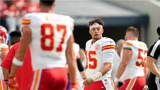 Chiefs weiter ungeschlagen - 17:10 gegen LA Chargers Chiefs-Quarterback Patrick Mahomes führte sein Team zum Sieg.