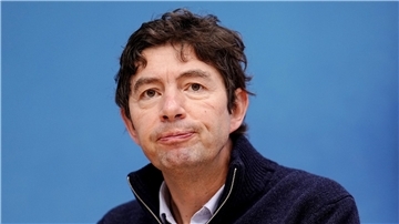Christian Drosten, Direktor des Instituts für Virologie an der Charité Berlin, äußert sich im Januar in der Bundespressekonferenz zur Corona-Lage.