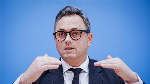Christian Karagiannidis, Präsident der Deutschen Gesellschaft für Internistische Intensivmedizin und Notfallmedizin (DGIIN).