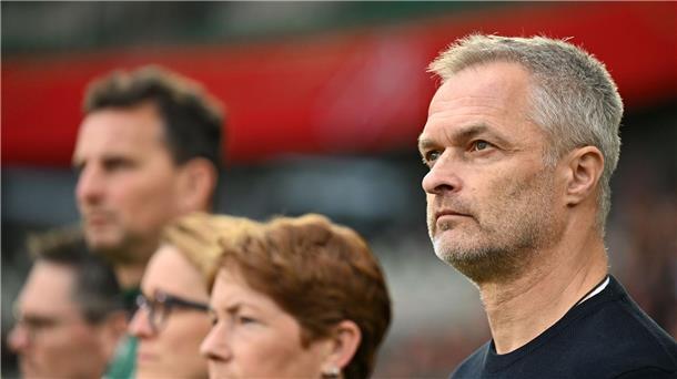 Christian Wück steht vor seinem ersten Turiner mit den DFB-Frauen  