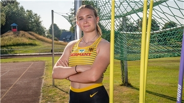 Christina Lahrs musste kurz vor der Finalqualifikation mit Ellenbogenproblemen passen.