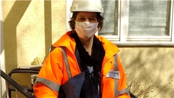 Christine Freytag arbeitet als Diakonin für die Seemannsmission. Statt seelischer Unterstützung sind derzeit Lebensmittel gefragt.
