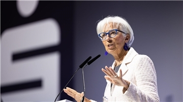 Christine Lagarde, Präsidentin der Europäischen Zentralbank (EZB), fordert eine Straffung der Geldpolitik.
