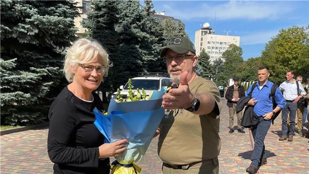 Solidaritätsreise im Zeichen des Krieges Christine Lambrecht zusammen mit Olexij Resnikow, dem ukrainischen Verteidigungsminister