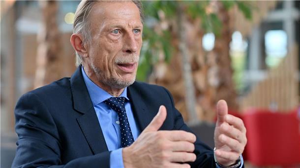 Ende eines nie langweiligen Lebens: Christoph Daum ist tot Christoph Daum war auch nach seiner aktiven Zeit als Trainer gefragter Gesprächspartner.