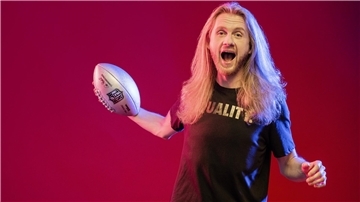 Christoph „Icke“ Dommisch ist eines der Gesichter der TV-Übertragungen aus der NFL in Deutschland auf ProSieben.