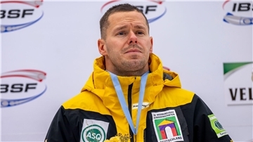 Skeleton-Olympiasieger Grotheer Zweiter in St. Moritz Christopher Grotheer aus Deutschland belegte in St. Moritz Rang zwei.