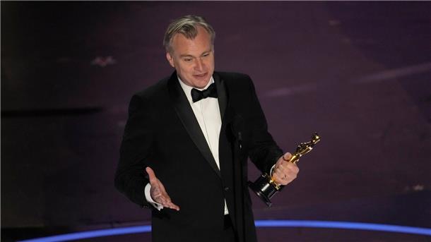 Christopher Nolan bekam einen Oscar für die beste Regie und für den besten Film.