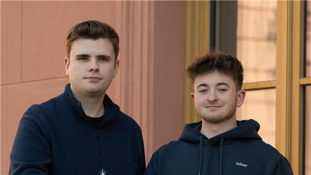 Anfang einer langen Corona-Zeit Colin Haubrich (links) und Pascal Groothuis waren damals Landesschülervertreter in Rheinland-Pfalz.