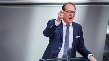 CSU-Landesgruppenchef Alexander Dobrindt wirft der Ampel-Regierung „mangelnde finanzpolitische Seriosität“ vor.