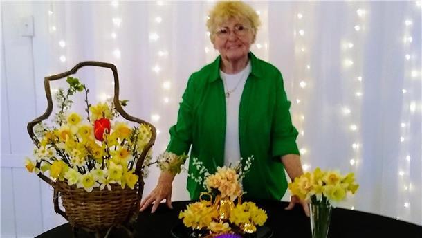Unser Geburtstagskuchen 80 + 80 = 160 Daffodil Show (Osterblumen).