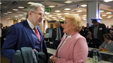 Damals noch Partner, heute erbitterte Gegner: Hans-Georg Maaßen und Sylvia Pantel. (Archivbild) 