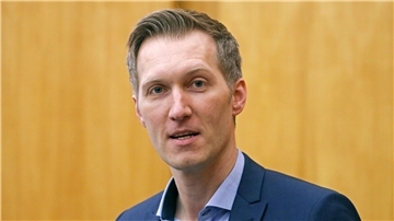 Daniel Terzenbach, Vorstand Regionen bei der Bundesagentur für Arbeit, spricht sich für eine frühe Berufsorientierung während der Schulzeit aus.