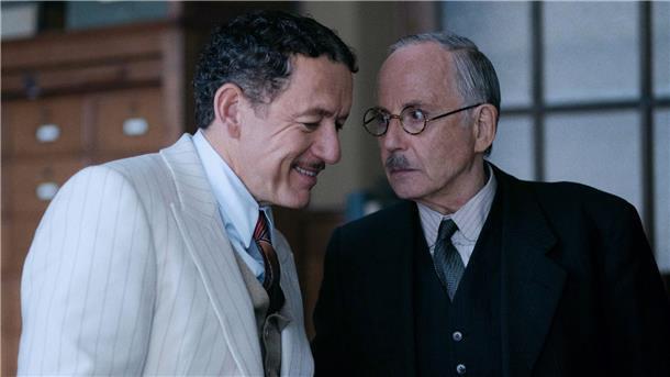 Die Filmstarts der Woche Danny Boon (l) als Palmarede und Fabrice Luchini als Richter Rabusset in einer Szene des Films „Mein fabelhaftes Verbrechen“.