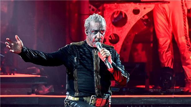 „Zeit“ vor „Rausch“ - und „Layla“ ist der Hit Das Album des Jahres kommt mit „Zeit“ von der Band Rammstein.