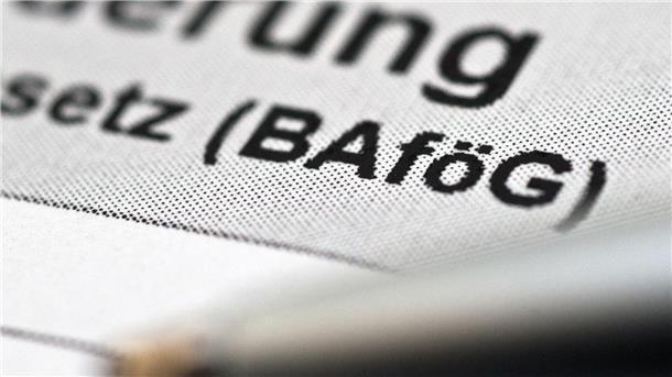 Das Bafög war zuletzt zum Wintersemester 2022/23 um 5,75 Prozent erhöht worden.