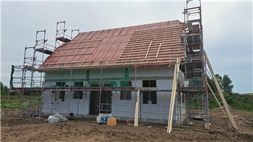 Das Betriebsleiterhaus für den Deichschäfer soll zum Jahreswechsel fertig werden. 