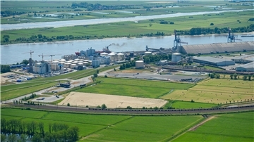 Gleise vorm Braker Hafen