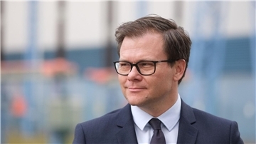 „Das Bittere ist, dass es zu wenig Interesse in Westdeutschland gibt für die Situation in Ostdeutschland“, sagt der Ostbeauftragte des Bundes, Carsten Schneider.