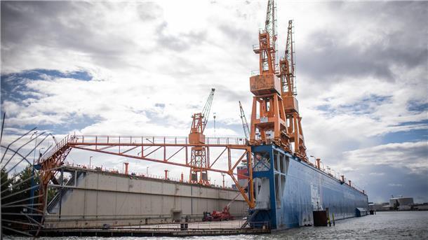 Blick ins Trockendock der Lloyd Werft